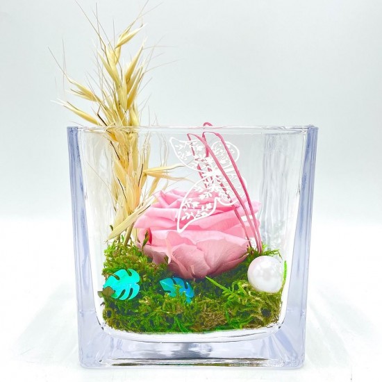 ***Composition florale décorative - Cube - Audacieuse - Rose - 12X12cm
