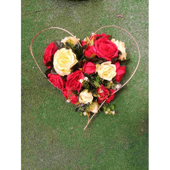 Composition Florale Funéraire - Coeur de fleurs - Athènes Rouge