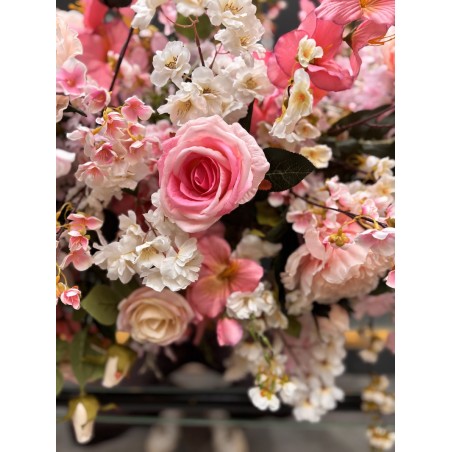 Devanture fleurie prêt-à-poser