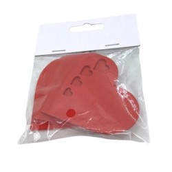 Cœurs en bois rouges ajourés Ø7 cm en sachet de 6 - grossiste en décoration de Saint-Valentin
