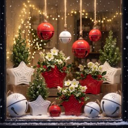 Vitrine de Noël rouge et blanc : cache-pots étoiles et boules grelots en métal – décoration de Noël en gros