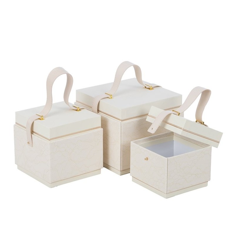Boîte cadeau à anse dentelle crème lot de 3  grossiste en coffrets cadeau pour mariages